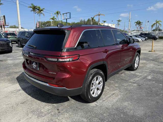 used 2022 Jeep Grand Cherokee car, priced at $32,800