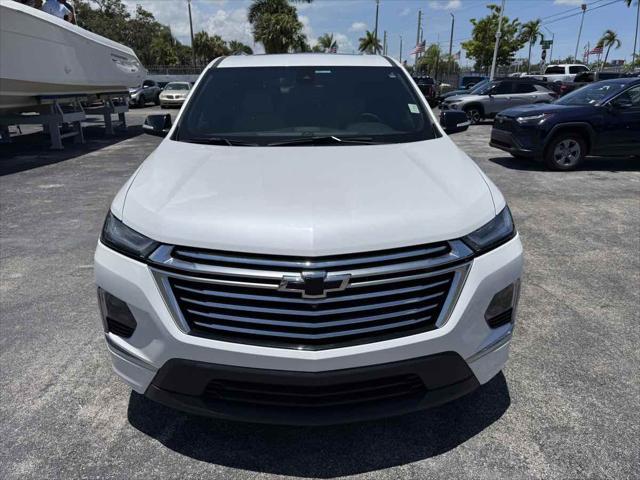 used 2022 Chevrolet Traverse car, priced at $32,800