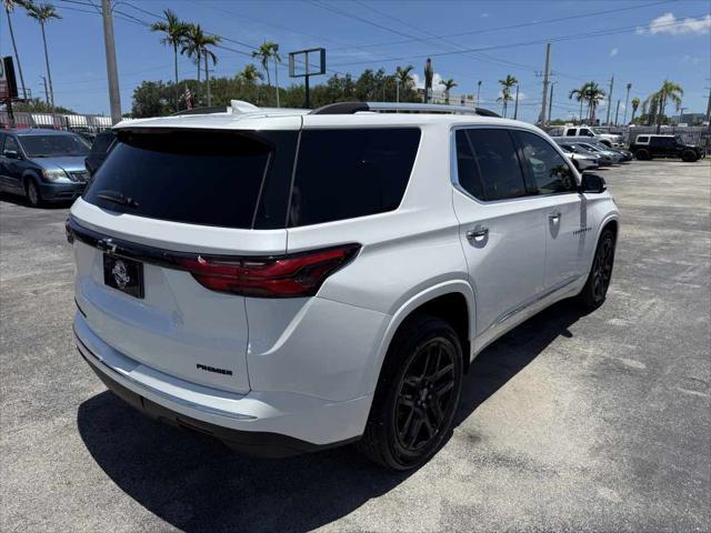 used 2022 Chevrolet Traverse car, priced at $32,800