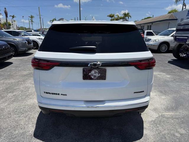 used 2022 Chevrolet Traverse car, priced at $32,800