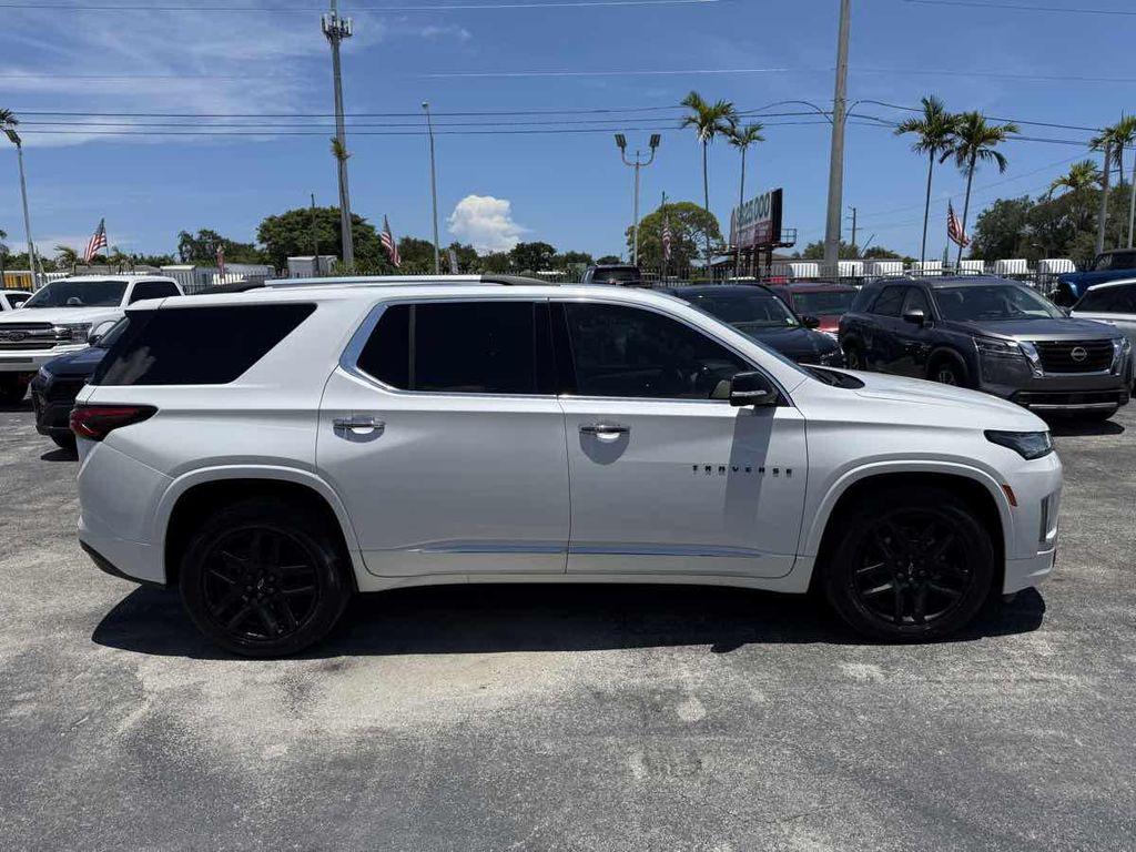 used 2022 Chevrolet Traverse car, priced at $30,950