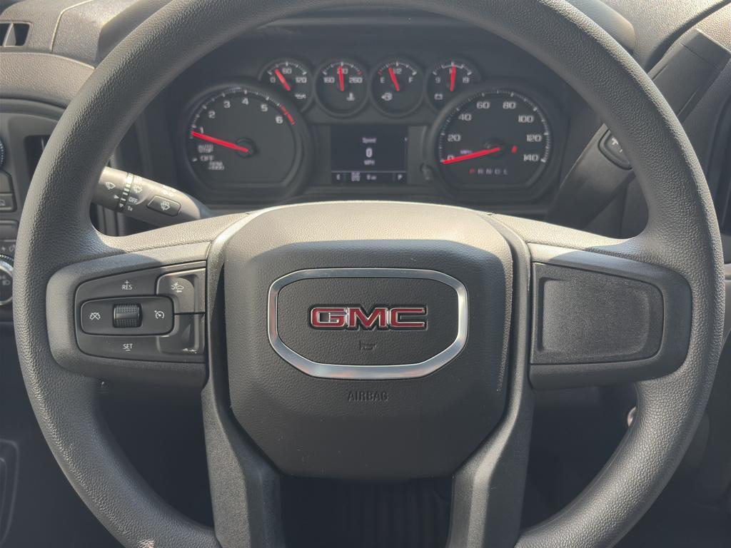 new 2025 GMC Sierra 1500 car, priced at $46,625