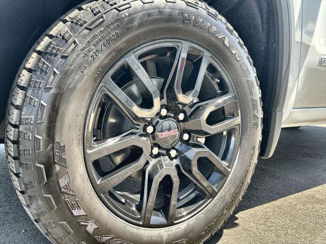 new 2025 GMC Sierra 1500 car, priced at $59,405