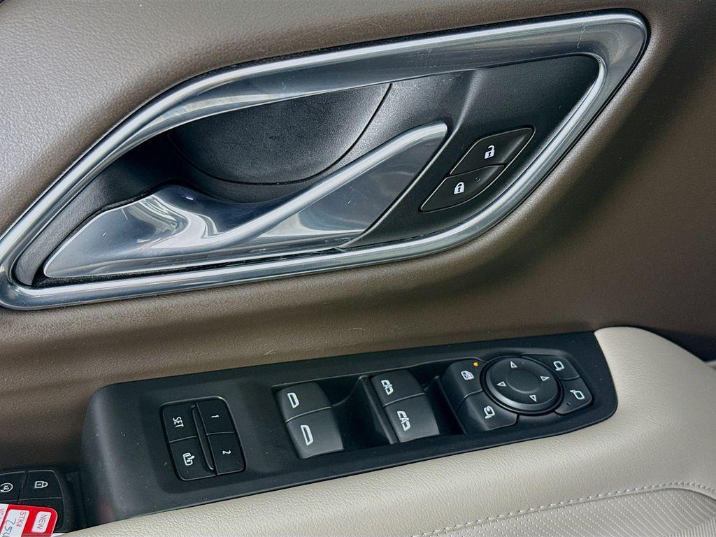 used 2021 GMC Yukon car, priced at $48,900