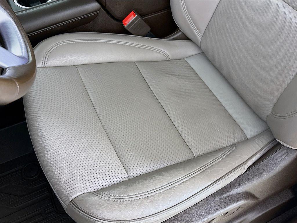 used 2021 GMC Yukon car, priced at $48,900