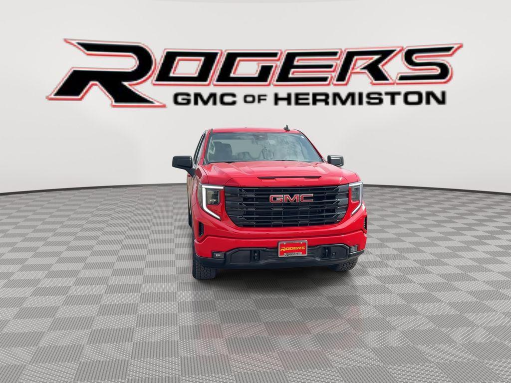 used 2024 GMC Sierra 1500 car, priced at $52,900