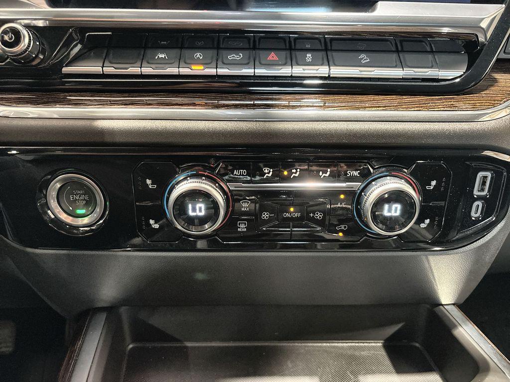 used 2024 GMC Sierra 1500 car, priced at $52,900