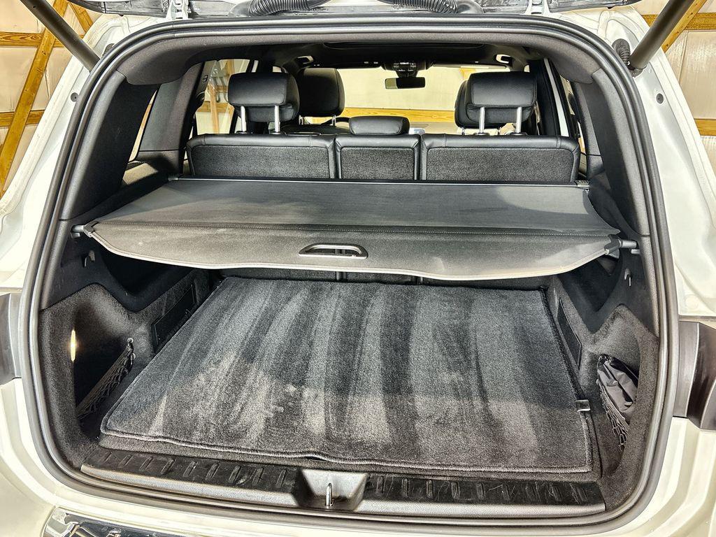 used 2022 Mercedes-Benz GLB 250 car, priced at $28,953