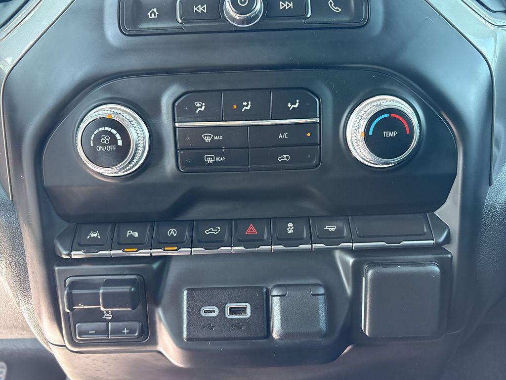 used 2024 GMC Sierra 1500 car, priced at $29,999