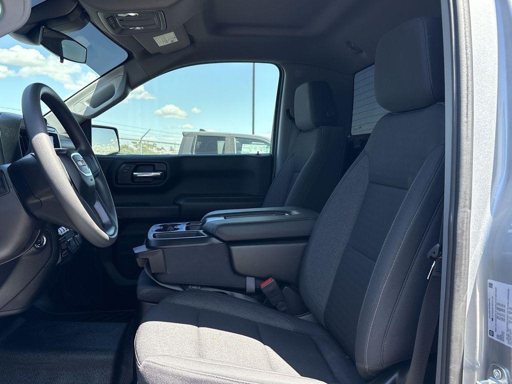 used 2024 GMC Sierra 1500 car, priced at $29,999
