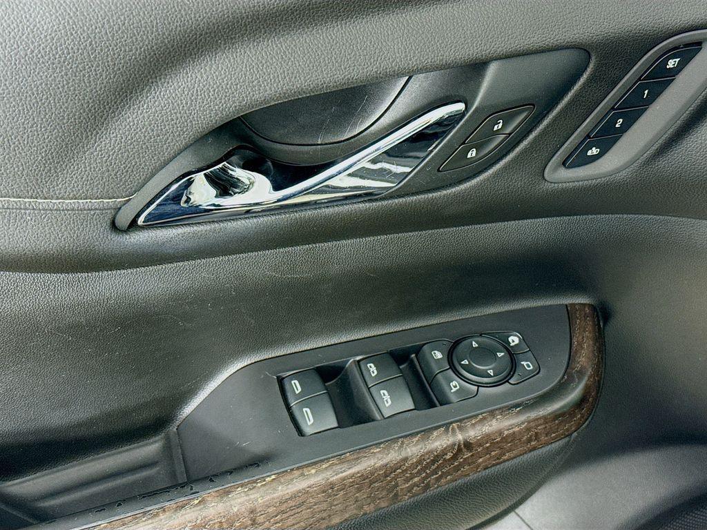 used 2021 GMC Acadia car, priced at $34,900