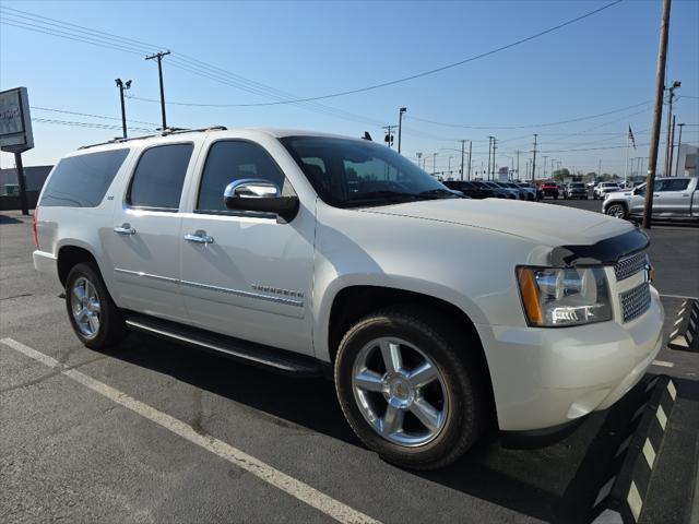 used 2014 Chevrolet Suburban car, priced at $20,900