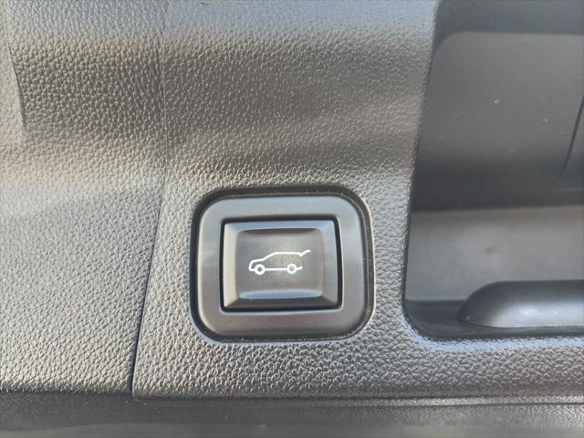 used 2021 GMC Acadia car, priced at $30,900