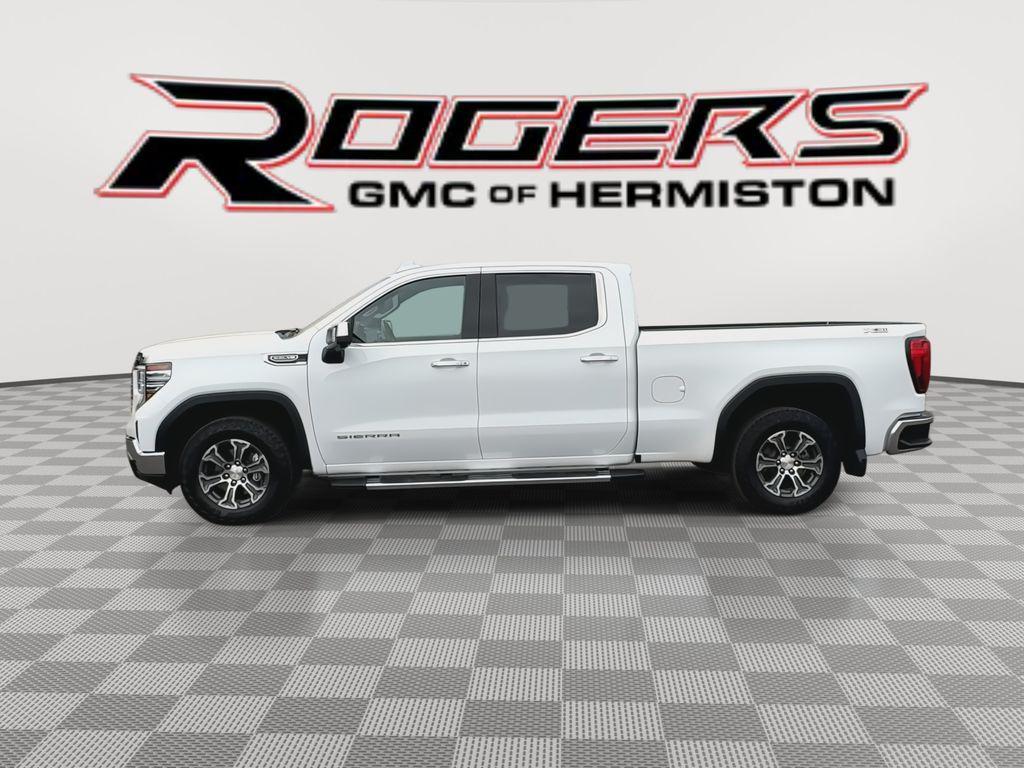 used 2023 GMC Sierra 1500 car, priced at $52,900