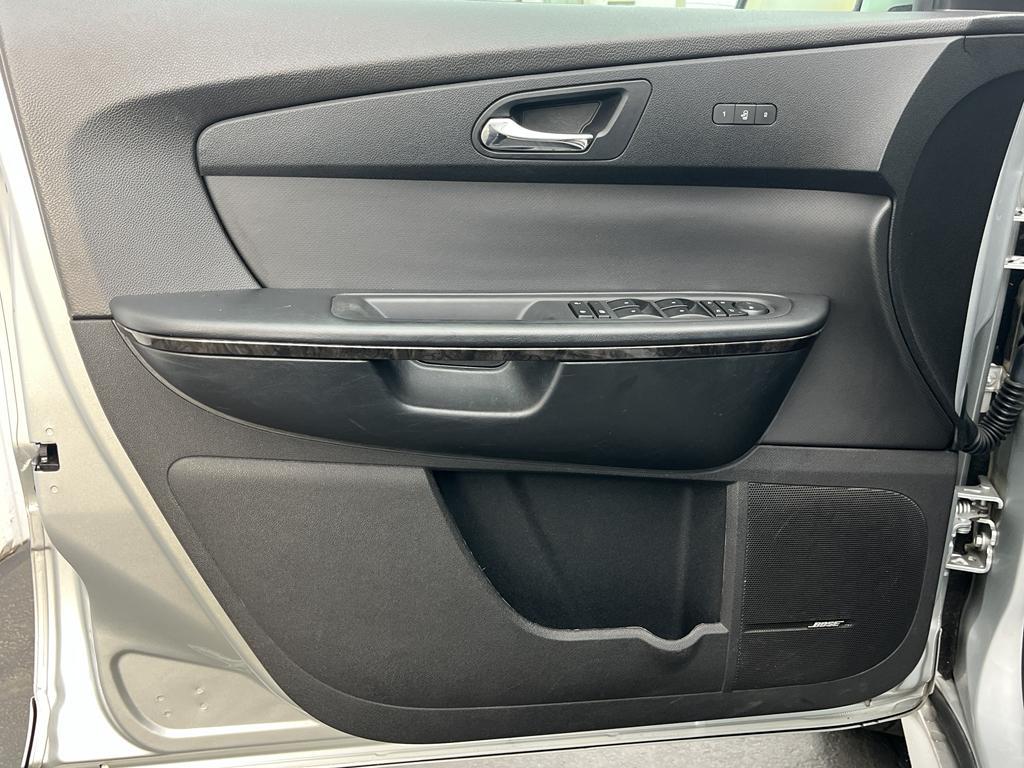 used 2012 GMC Acadia car, priced at $13,900