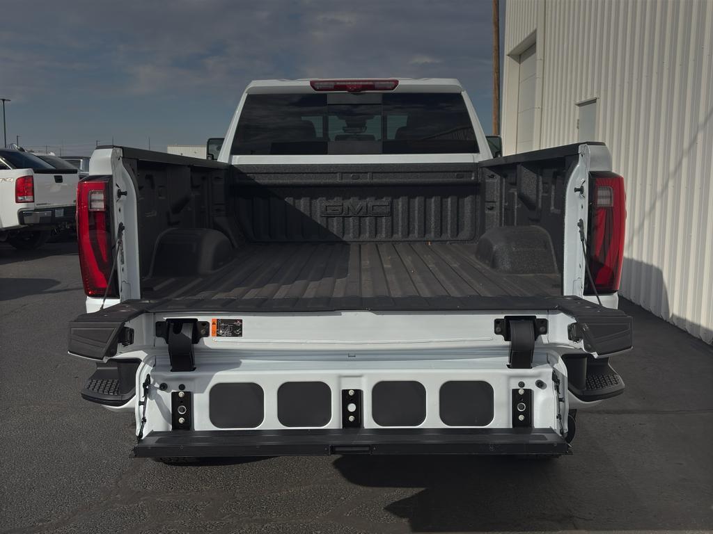 new 2026 GMC Sierra 3500 car, priced at $88,010