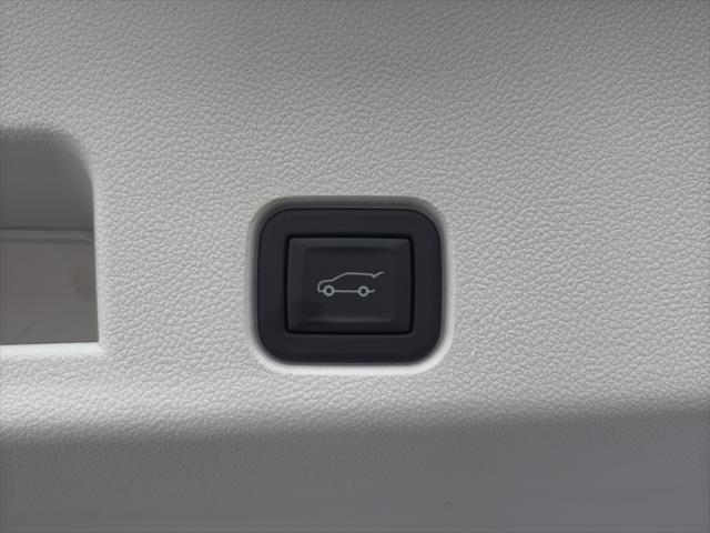 new 2025 GMC Acadia car, priced at $60,750
