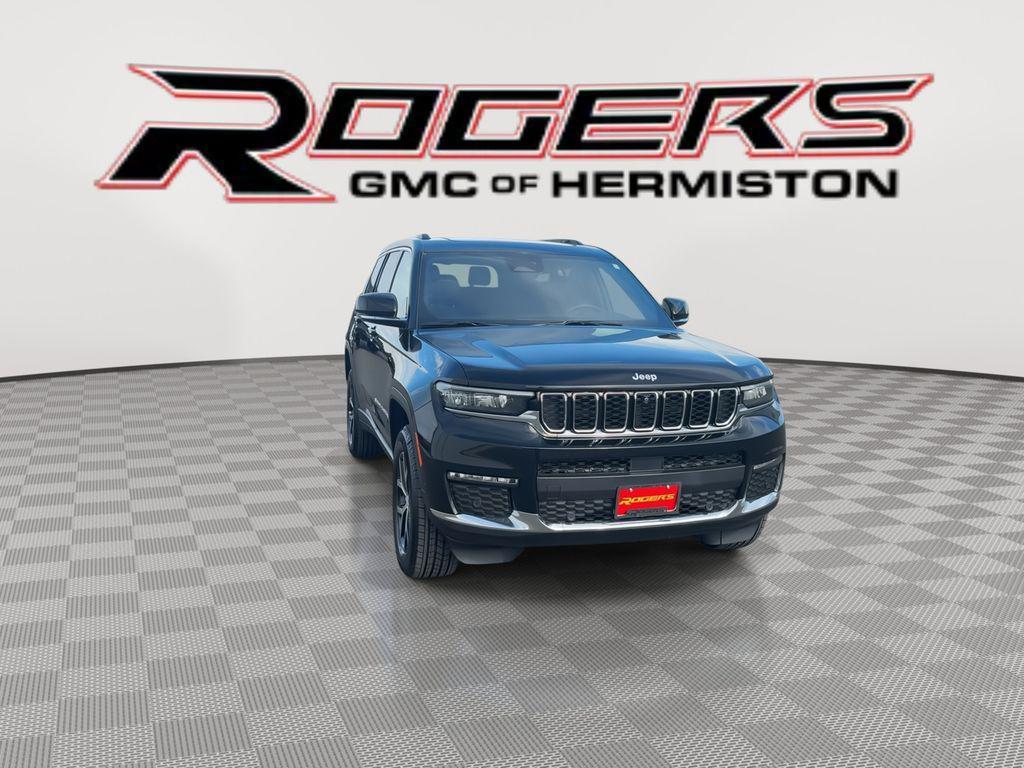 used 2024 Jeep Grand Cherokee L car, priced at $37,900