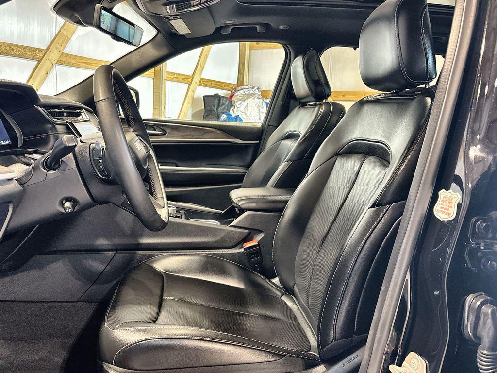 used 2024 Jeep Grand Cherokee L car, priced at $37,900