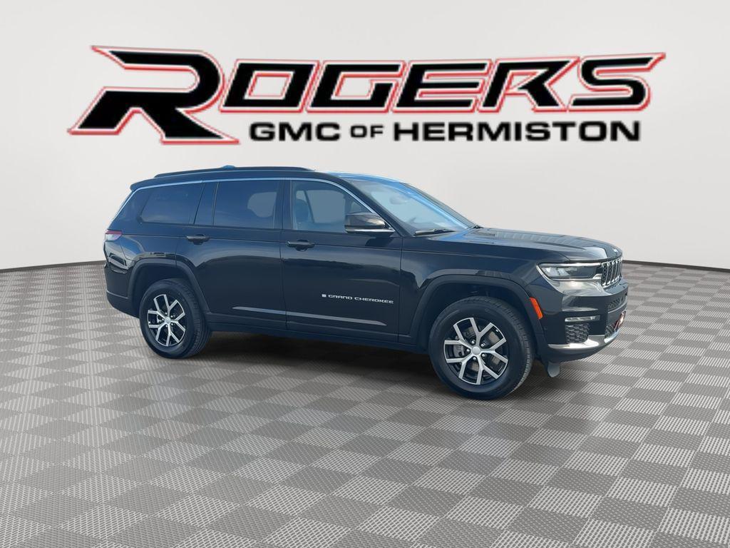 used 2024 Jeep Grand Cherokee L car, priced at $37,900