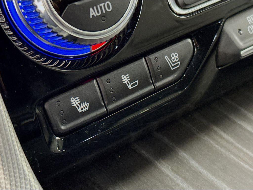 used 2021 GMC Yukon car, priced at $57,900