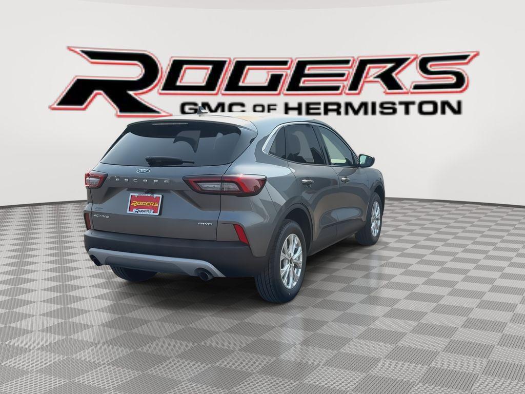 used 2024 Ford Escape car, priced at $21,999