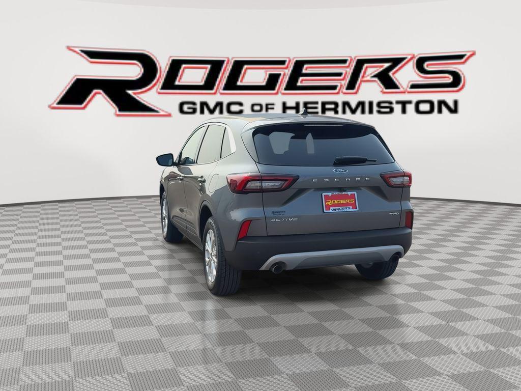 used 2024 Ford Escape car, priced at $21,999