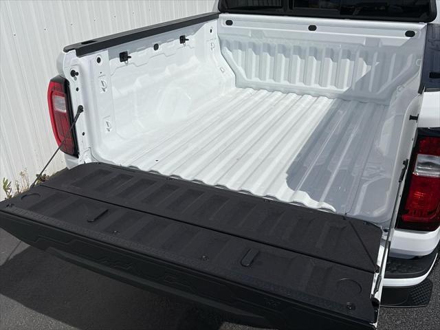 new 2025 GMC Canyon car, priced at $40,705