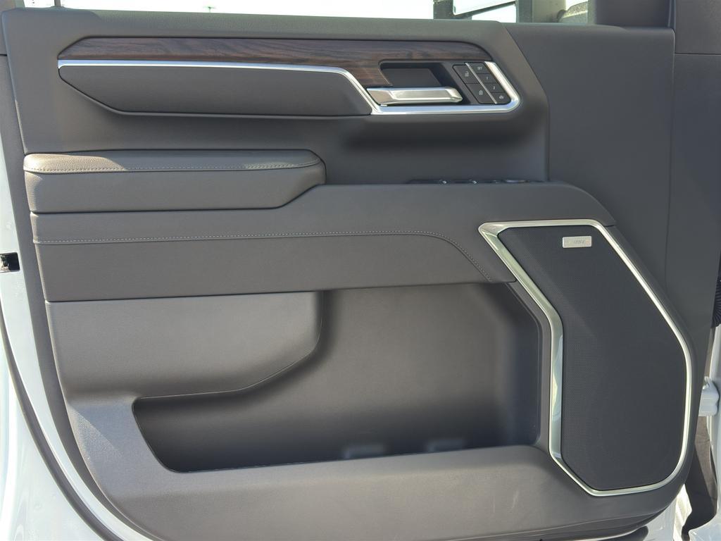 new 2026 GMC Sierra 2500 car, priced at $80,580