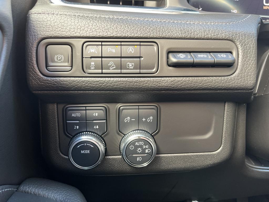 used 2023 GMC Yukon car, priced at $59,843