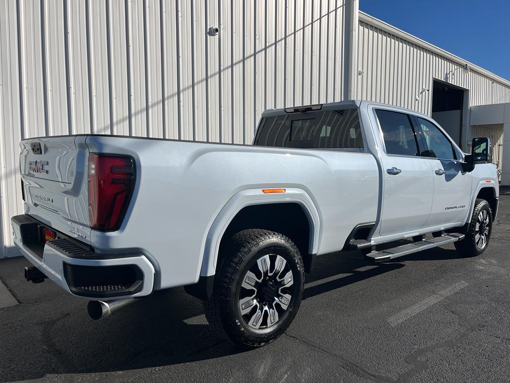 new 2026 GMC Sierra 3500 car, priced at $88,010
