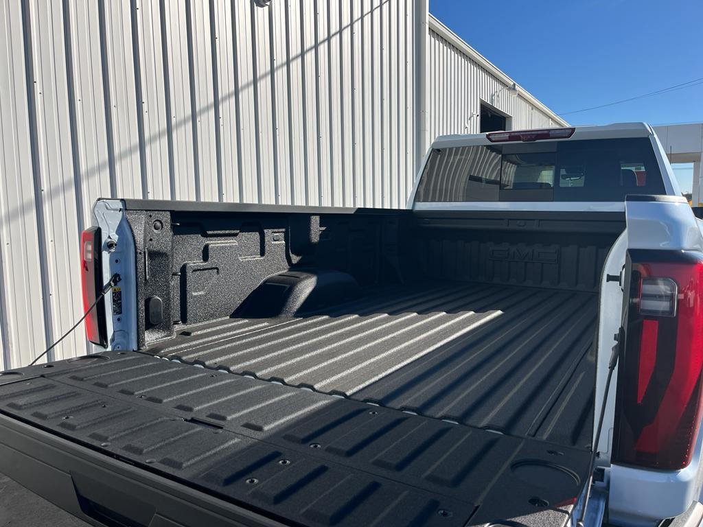 new 2026 GMC Sierra 3500 car, priced at $88,010