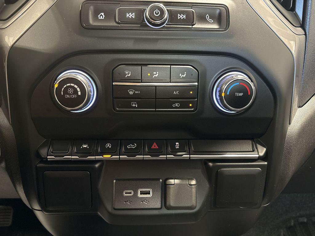 used 2024 Chevrolet Silverado 1500 car, priced at $34,999