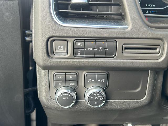 used 2023 GMC Yukon car, priced at $65,999