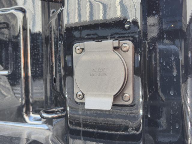 new 2025 GMC Sierra 1500 car, priced at $49,625