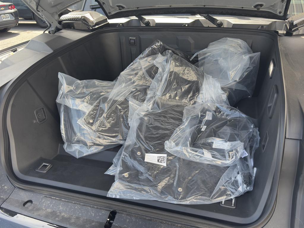 new 2025 GMC HUMMER EV Pickup car, priced at $110,915
