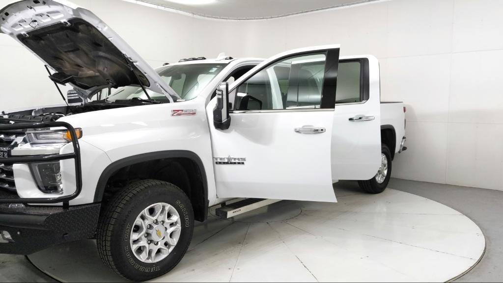 used 2022 Chevrolet Silverado 3500 car, priced at $68,351