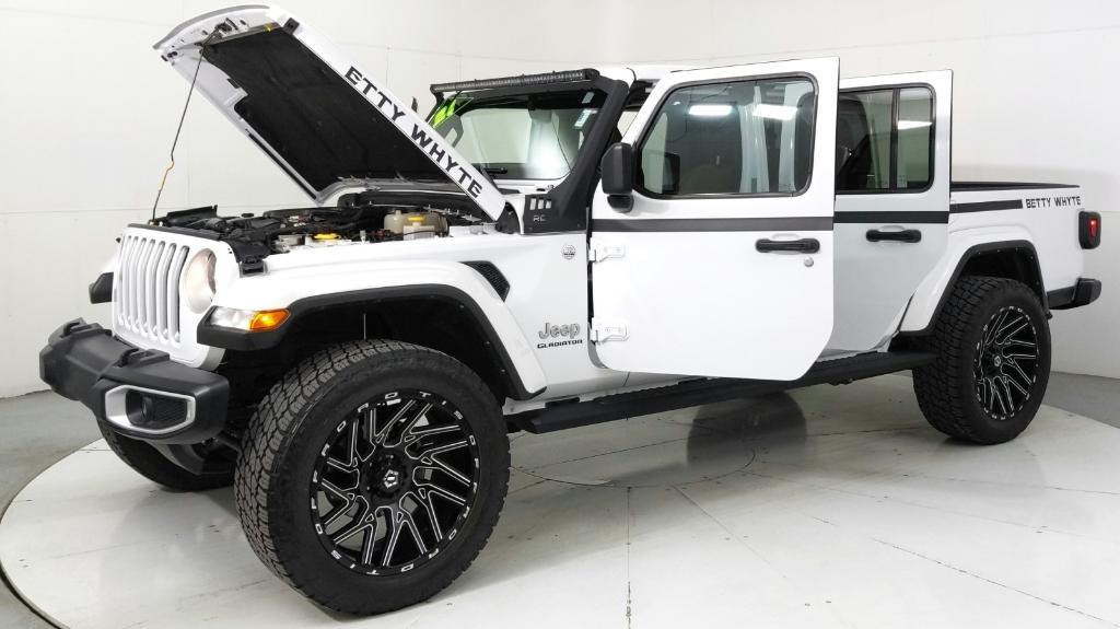 used 2021 Jeep Gladiator car, priced at $39,625