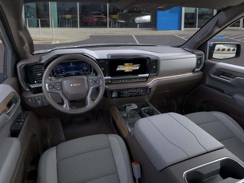 new 2024 Chevrolet Silverado 1500 car, priced at $57,670