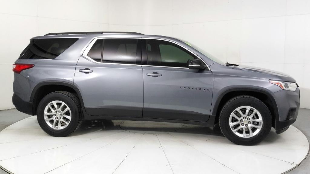 used 2021 Chevrolet Traverse car, priced at $30,607