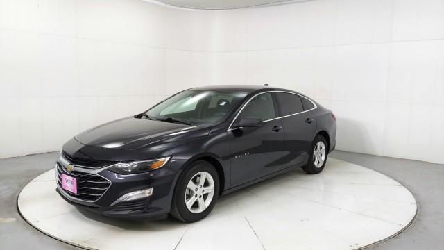 used 2023 Chevrolet Malibu car, priced at $23,041