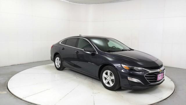 used 2023 Chevrolet Malibu car, priced at $23,041