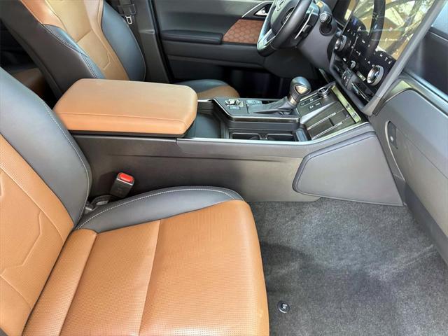 used 2024 Lexus GX 550 car, priced at $89,991