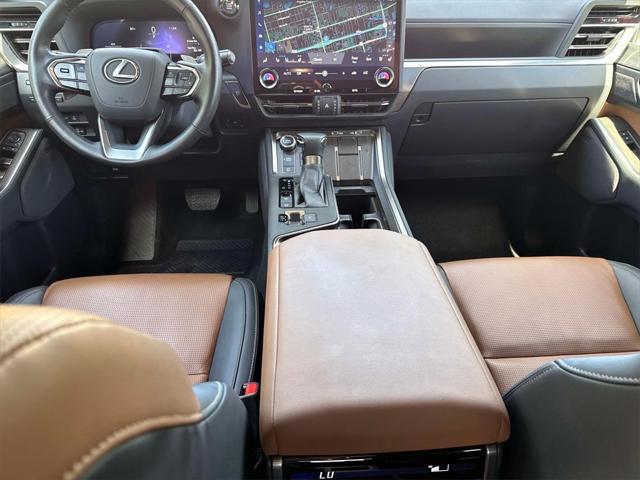 used 2024 Lexus GX 550 car, priced at $89,991