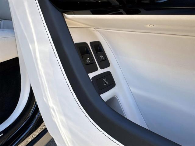 used 2021 Rolls-Royce Cullinan car, priced at $289,995