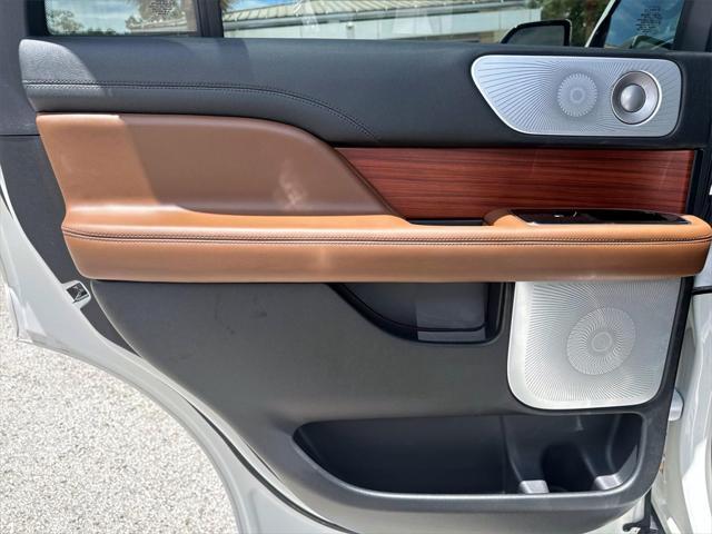 used 2024 Lincoln Navigator car, priced at $77,992