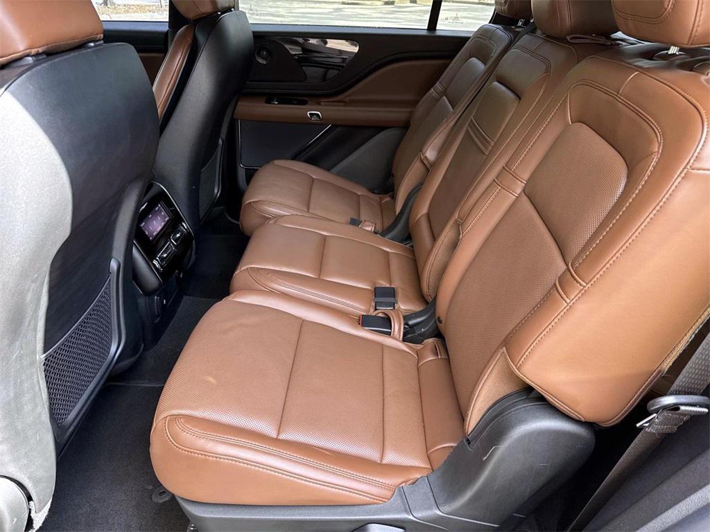used 2022 Lincoln Aviator car, priced at $35,492