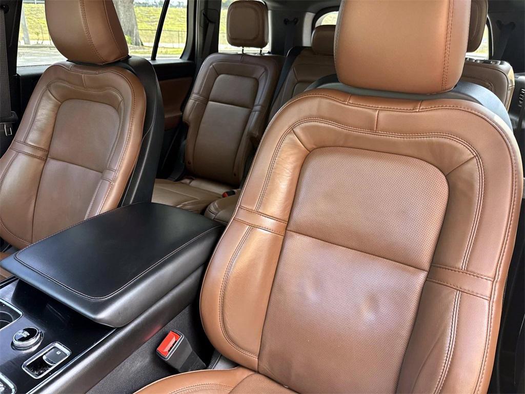 used 2022 Lincoln Aviator car, priced at $35,492