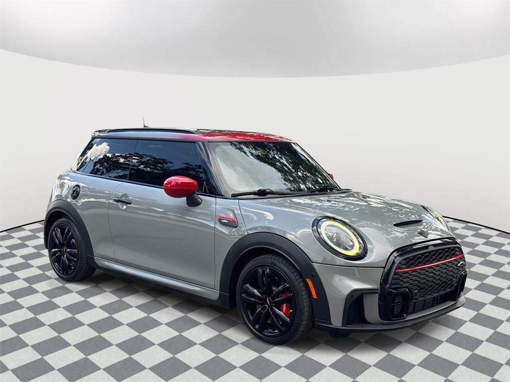 used 2023 MINI Hardtop car, priced at $29,153