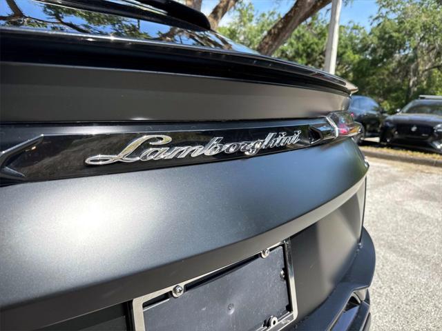 used 2023 Lamborghini Urus car, priced at $239,993
